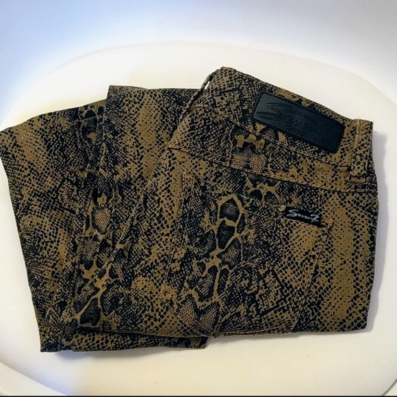 Seven7 Denim - snake print skinny legging jeans size 27